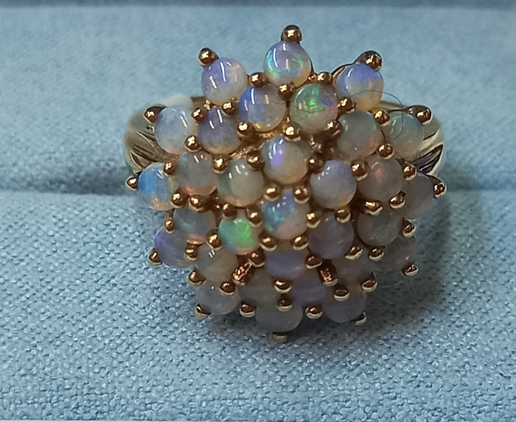 9ct Gold Opal Flower Ring
