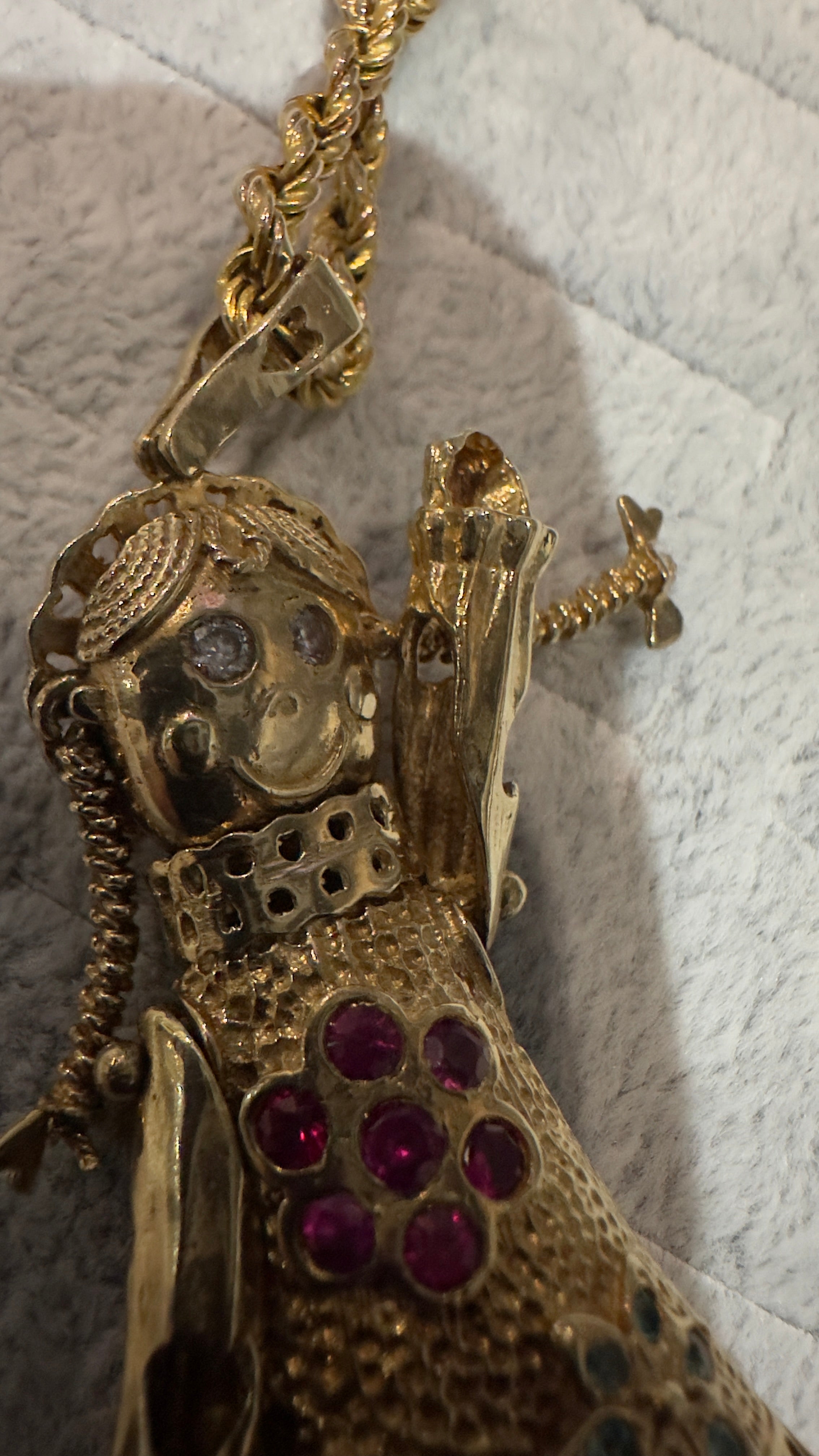 Doll pendant 9K Ruby 26g