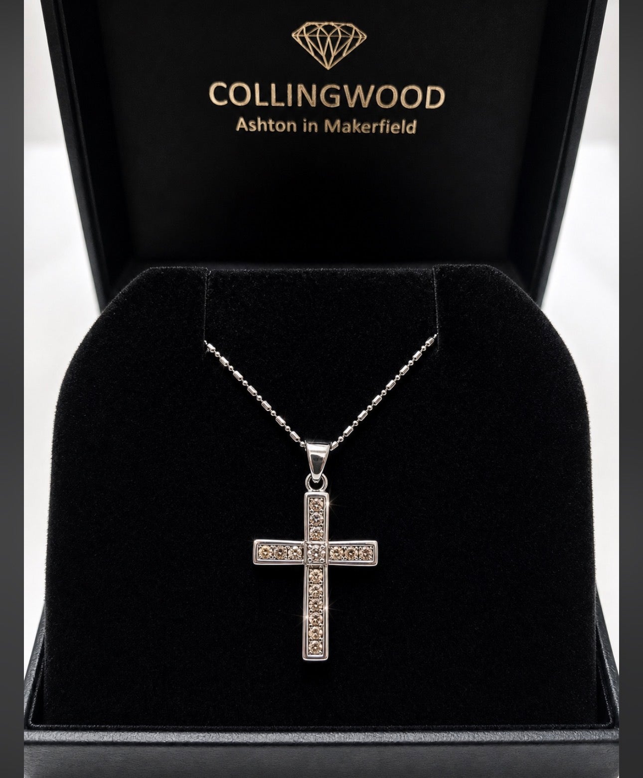 9ct Gold pendant necklace Yellow white