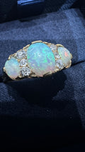 Opal & Diamond Ring 18k 0.45ct
