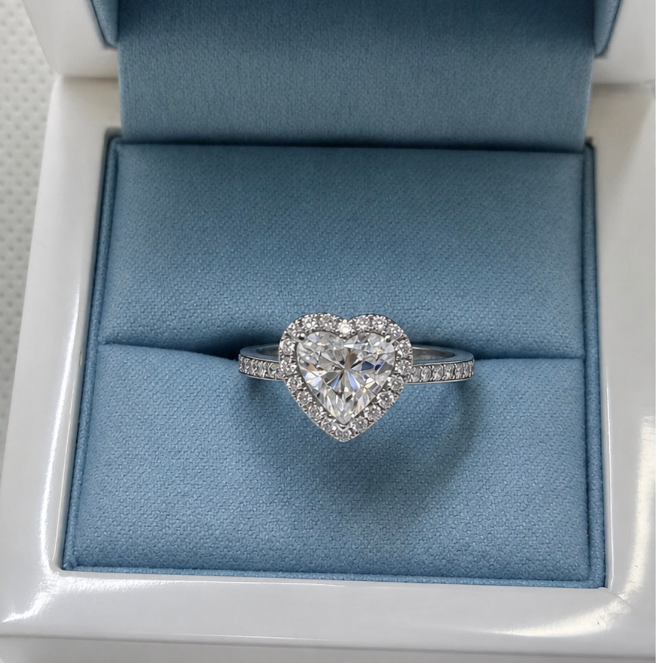 18ct White Gold 1.50ct 0.33ct